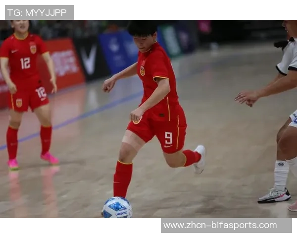 乌兹别克斯坦与中国足球队激战正酣谁能在亚洲赛场上胜出